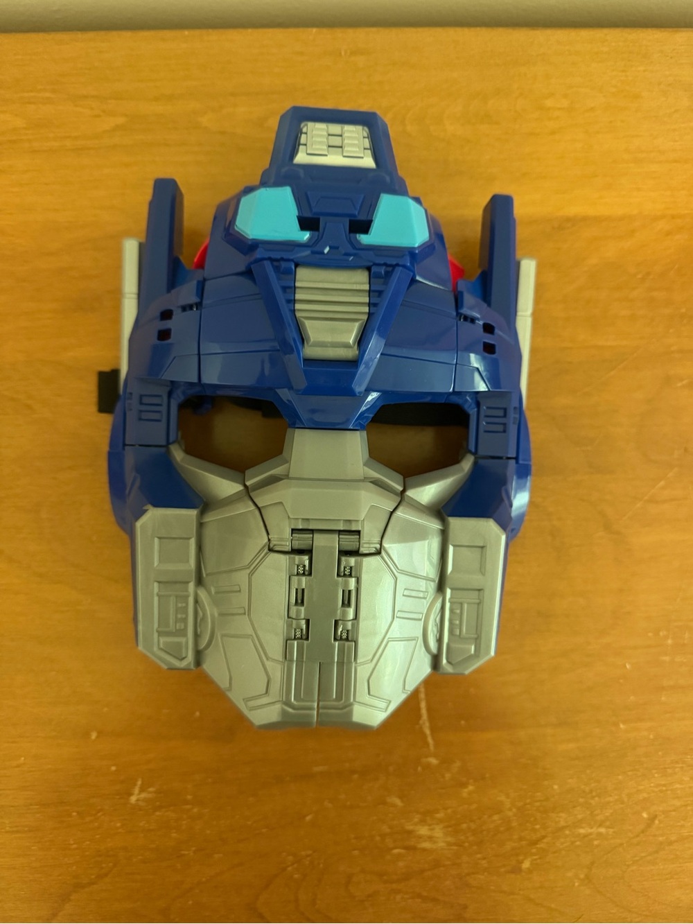 Transformers One 2 in 1 Mask and Optimus Prime (Orion Pax) Action Figure